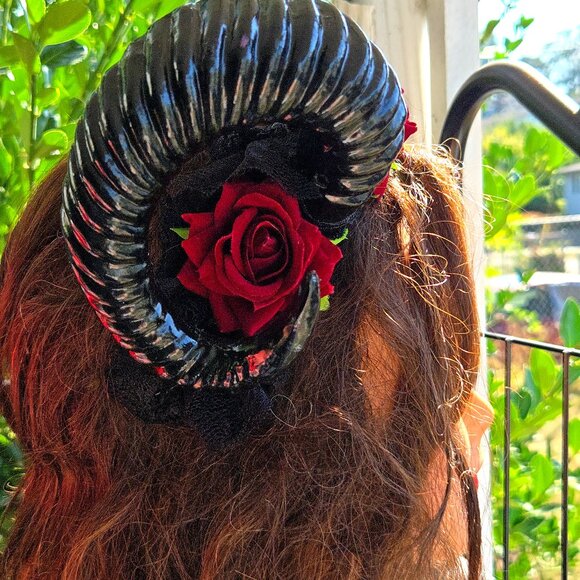 Sold - Sheep Horn Floral Hair Band Halloween Gothic Costume Headband Cosplay - Picture 3 of 14